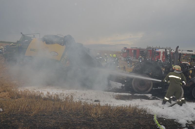 20130804_Brand Traktor_Schulleredt (92).jpg